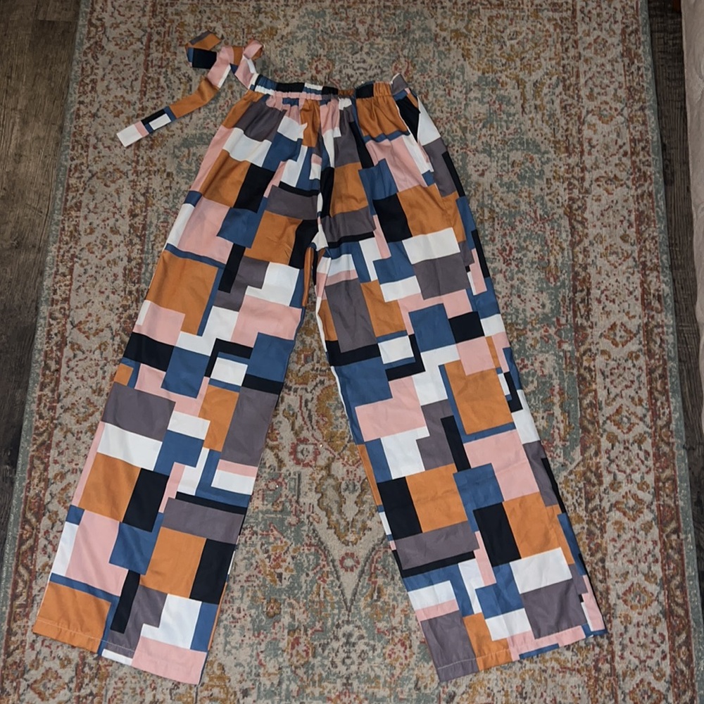 Multi Colored 2 PCs Small Brunch Outfit - Picture 3 of 6